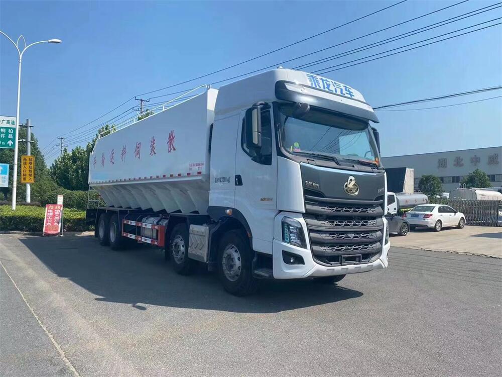 44方散装饲料运输车-国六柳汽前四后八44方散装饲料运输车